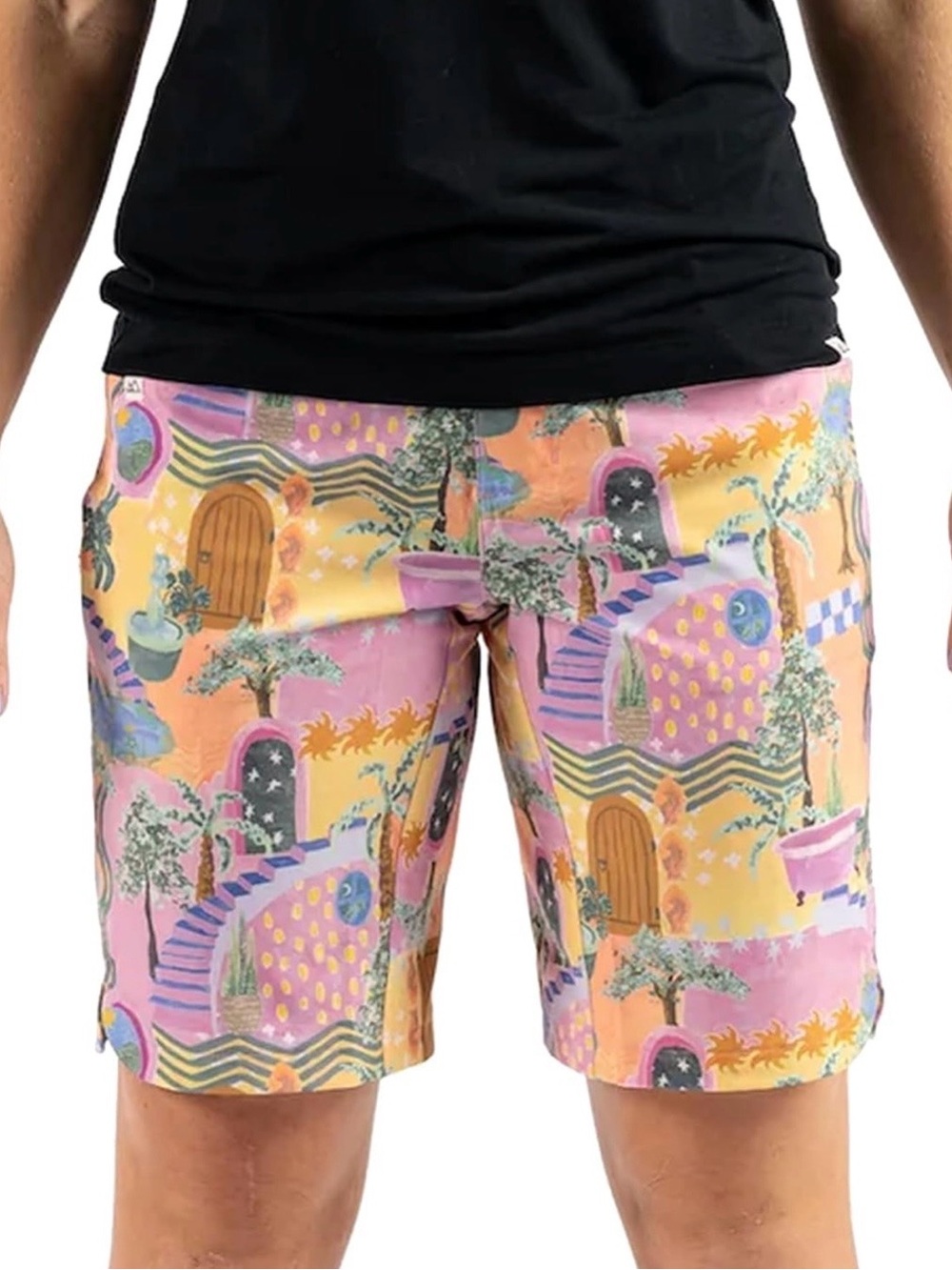 WILD RYE BERMUDA SHORTS SIZE 14 GORGEOUS PATTERN LIKE NEW LOOK